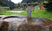 41 Doppia fontana al parco giochi....